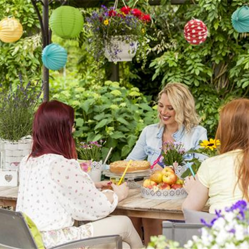 FEIERN IM SOMMERGARTEN!