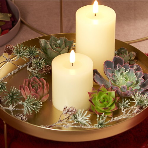 IM GLANZ DER ELEGANZ! IM GLANZ DER ELEGANZ!